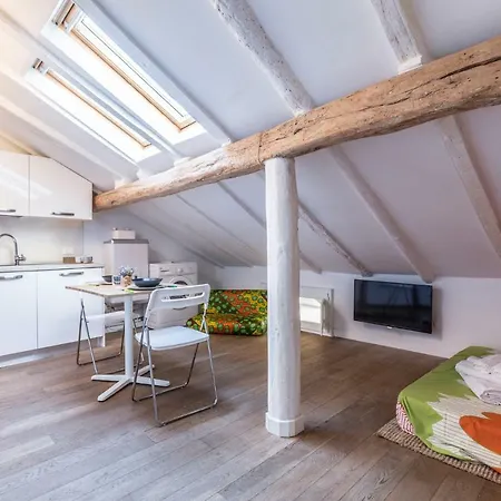 Apartment Pretty Oberdan - The Place *